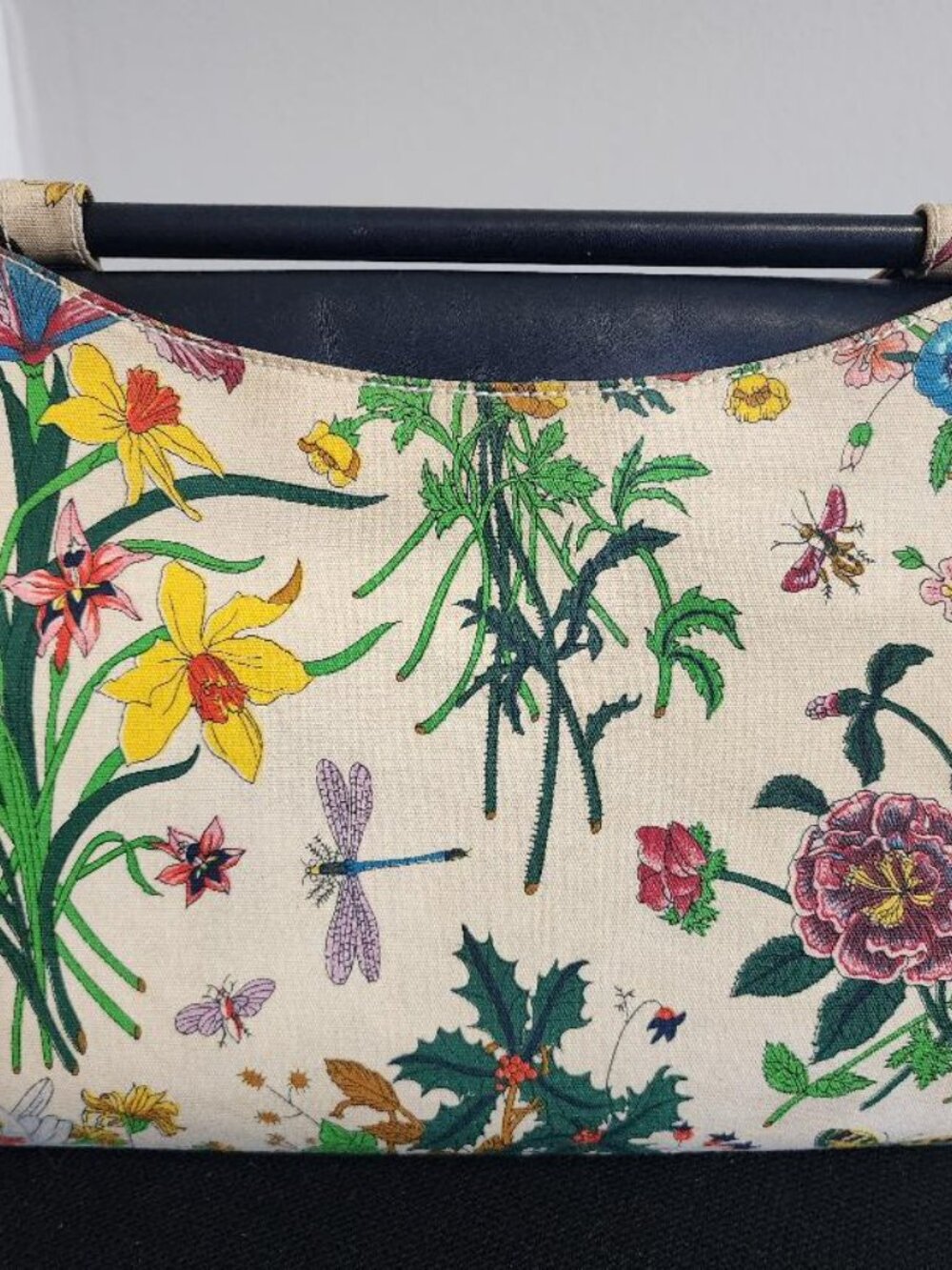 Authentic Vintage Gucci Flora Handbag - Picture 15 of 17